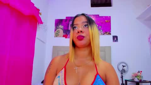 Snapshot of naty_coxx chatting on 02/02/25, 08:08 NATY COXX online show from 02/02/25, 08:08