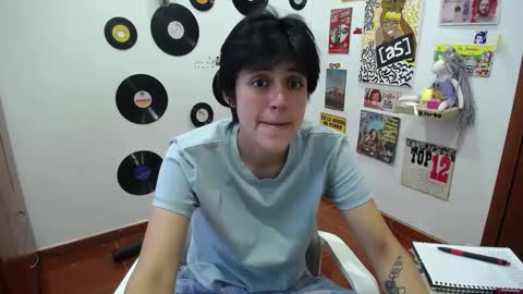 Snapshot of naty_lux19 chatting on 02/28/25, 09:23 Fernanda online show from 02/28/25, 09:23