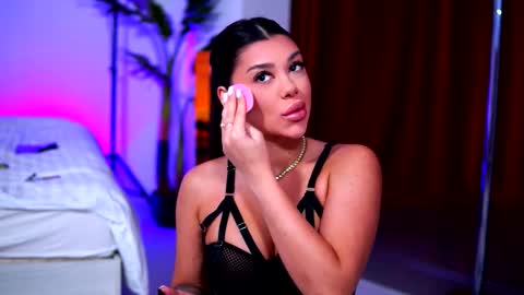 Naty online show from 11/13/25, 10:25