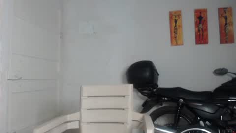 Stella Mcqueen online show from 01/03/25, 11:57