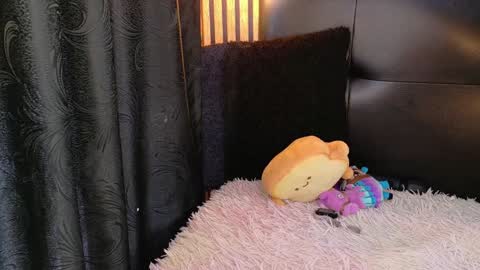 Christopher  Chris online show from 01/13/25, 02:11