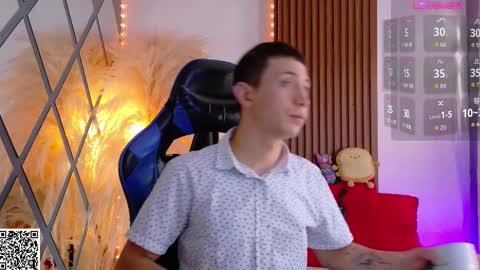 Christopher  Chris online show from 09/23/25, 11:35