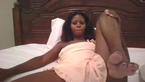 alisha online show from 09/12/25, 11:21