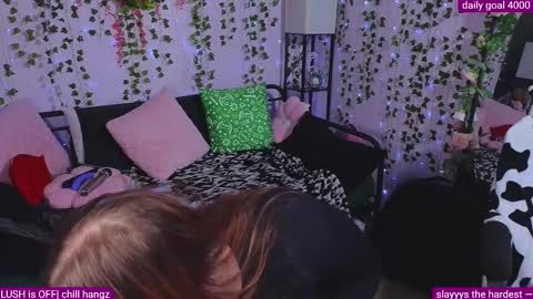 bella online show from 11/29/25, 01:52