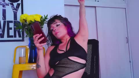 Em  please help me reach 100 thumbs up 3 online show from 10/18/25, 08:31