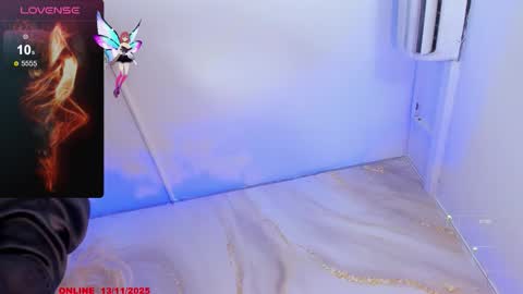 lizeth  online show from 11/13/25, 08:30