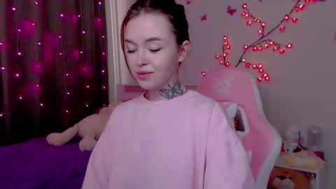 Mable online show from 09/26/25, 01:20