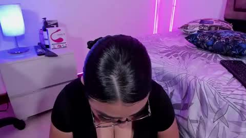 Snapshot of naughtyanamaria chatting on 01/11/25, 09:57 Ana online show from 01/11/25, 09:57
