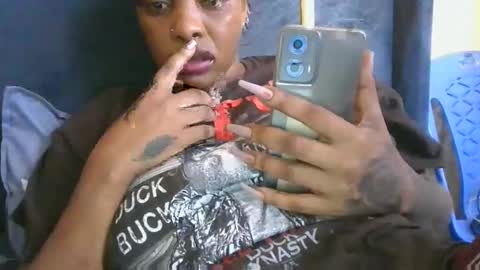 Snapshot of naughtycool166 chatting on 10/09/25, 01:42 naughtycool166 online show from 10/09/25, 01:42