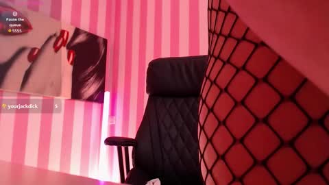 Elska online show from 10/09/25, 04:43