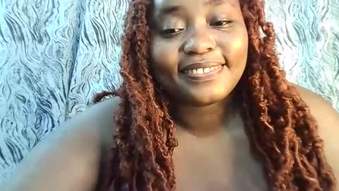 Snapshot of naughtylisah chatting on 11/15/25, 05:42 naughtylisah online show from 11/15/25, 05:42