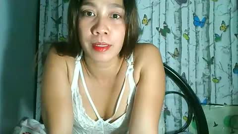 Snapshot of naughtynathalie2025 chatting on 10/16/25, 12:44 naughtynathalie2025 online show from 10/16/25, 12:44