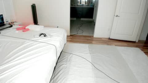 Aphroditecall me A for short online show from 10/10/25, 05:17