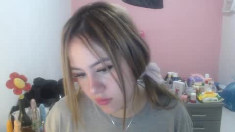 Snapshot of naughtyplayass chatting on 03/11/25, 06:41 naughtyplayass online show from 03/11/25, 06:41