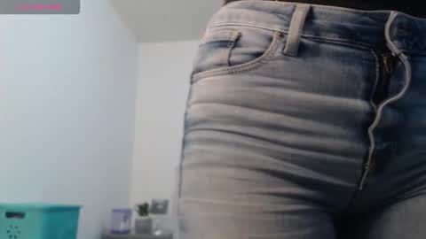 Snapshot of naughtyplayass chatting on 09/10/25, 07:25 naughtyplayass online show from 09/10/25, 07:25
