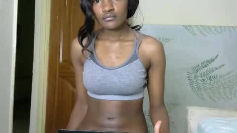 Snapshot of naughtyruby12 chatting on 09/25/25, 07:45 shyreen online show from 09/25/25, 07:45