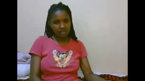 Snapshot of naughtysammur25 chatting on 10/05/25, 03:27 naughtyqueen online show from 10/05/25, 03:27