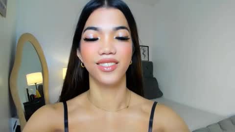 Cassie online show from 11/21/25, 02:27