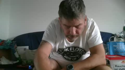 Ask me online show from 02/07/25, 10:08