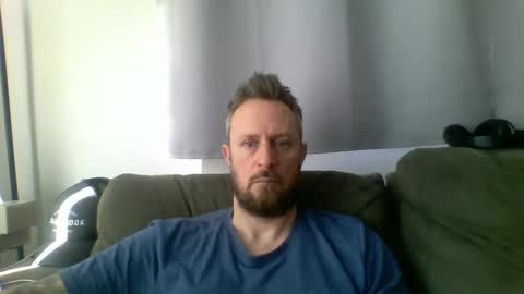 nawtydom1977 online show from 02/10/25, 04:25