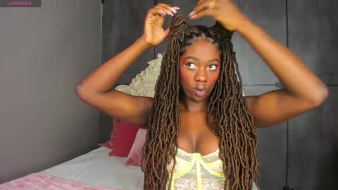 Snapshot of nayah_williams chatting on 12/05/24, 12:11 Nayah Williams - OnlyFans online show from 12/05/24, 12:11