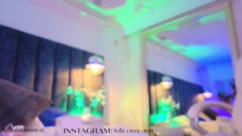 Juli  online show from 09/13/25, 11:54