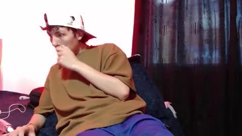 Im Nayton online show from 11/26/25, 11:22