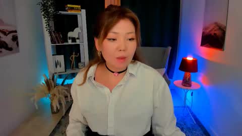Snapshot of nazu_chan chatting on 09/24/25, 11:35 Natzuko online show from 09/24/25, 11:35