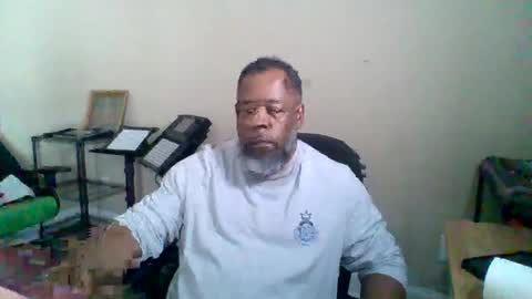 Terry online show from 10/18/25, 05:25