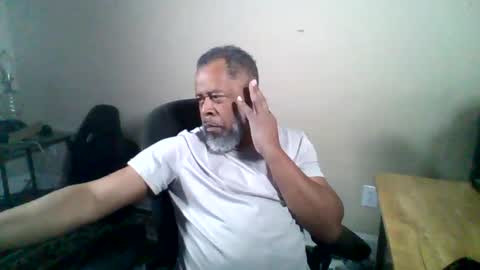 Terry online show from 11/01/25, 06:15