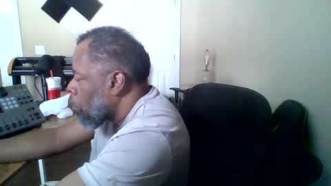 Terry online show from 11/05/25, 04:51