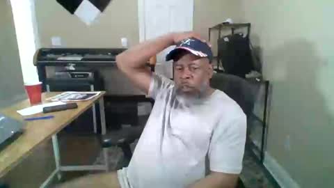 Terry online show from 11/11/25, 05:13