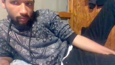 Snapshot of ne0b036 chatting on 09/21/25, 01:24 ne0b036 online show from 09/21/25, 01:24