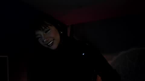 Snapshot of ne_fertari chatting on 02/01/25, 11:43 Nefertari online show from 02/01/25, 11:43