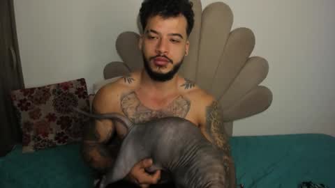 Nei turn green online show from 10/28/25, 10:52