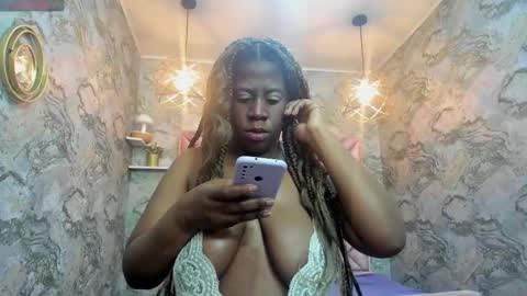 Nefer  online show from 09/27/25, 08:41