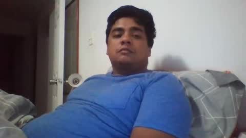 Snapshot of negritoo_2503 chatting on 10/21/25, 09:10 negritoo_2503 online show from 10/21/25, 09:10