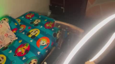 neit online show from 11/21/25, 08:02