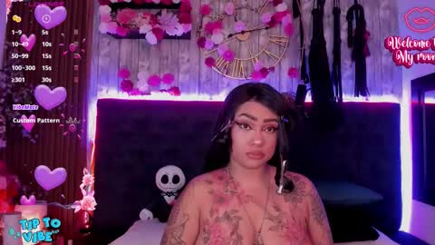 Miah online show from 11/12/25, 11:54