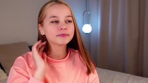 Lana online show from 12/14/24, 01:39