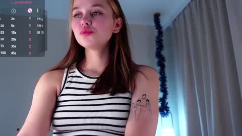 Lana online show from 01/09/25, 01:39