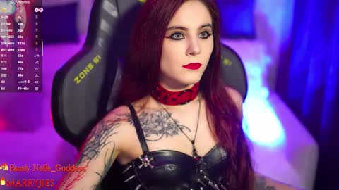 Snapshot of nelle_ chatting on 09/20/25, 05:52    online show from 09/20/25, 05:52