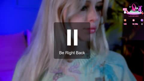 I am Nelly3 online show from 10/06/25, 10:07