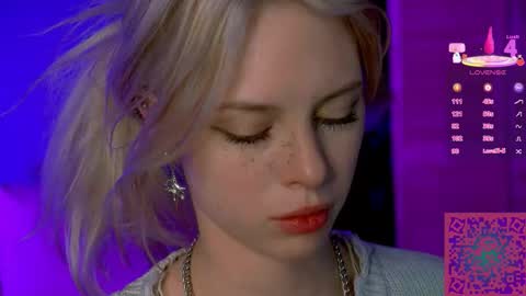 I am Nelly3 online show from 10/08/25, 06:38