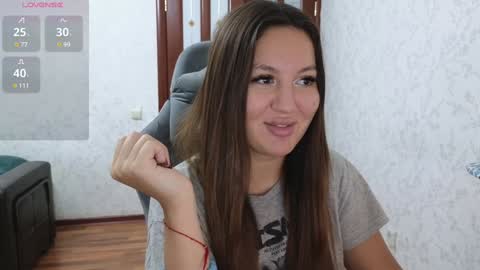 Snapshot of nellyfischer chatting on 12/12/24, 12:55 Nelly online show from 12/12/24, 12:55