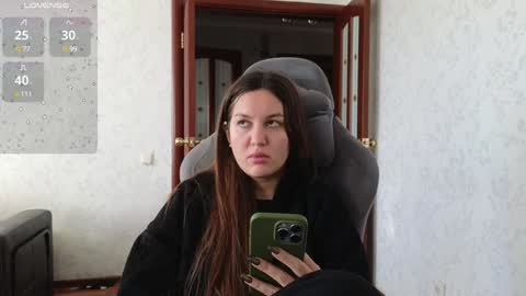 Snapshot of nellyfischer chatting on 01/11/25, 11:02 Nelly online show from 01/11/25, 11:02