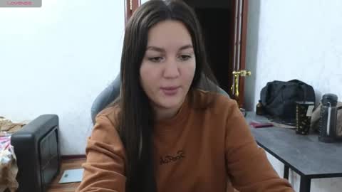 Snapshot of nellyfischer chatting on 02/26/25, 04:24 Nelly online show from 02/26/25, 04:24