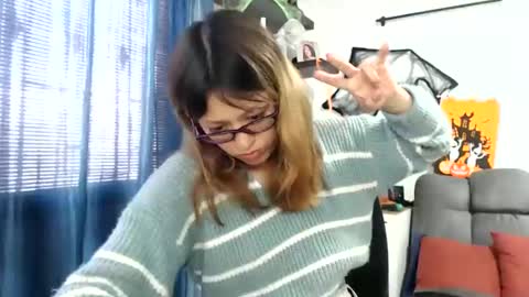 Star  online show from 10/15/25, 06:52