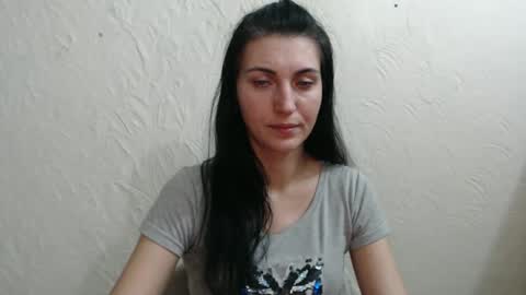 Nensy online show from 12/28/24, 12:04