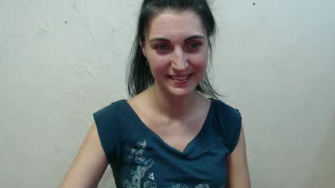 Nensy online show from 01/24/25, 04:28